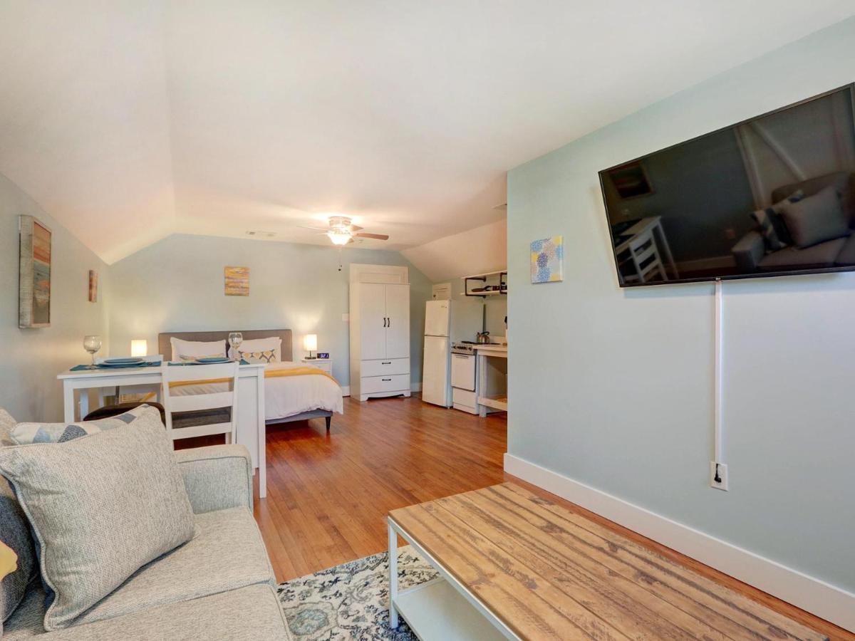Sundial Inn Unit 3 タイビーアイランド エクステリア 写真